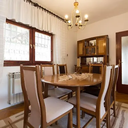 Old Town House In Apartman Sarajevo