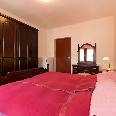 Old Town House In Appartement